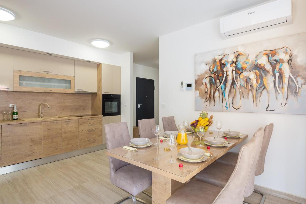 Mintos Luxury Resort Podstrana Extérieur photo